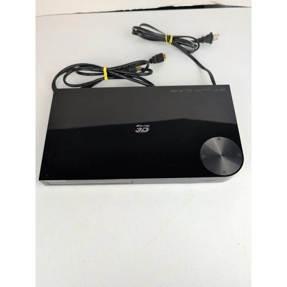 Samsung 3D Blu-ray DVD Player Wi-Fi w/ Remote & HDMI Cable Smart Player BD-FM59
